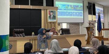 Program Kesmas FIK UMS menggelar PBL-2 bagi mahasiswa sebelum terjun ke instansi mitra. Foto: Ist.