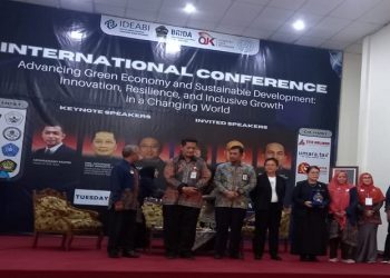 IDEABI bersama BRIDA Jawa Tengah menggelar konferensi internasional yang di Kampus UNS Solo, Selasa (7/7/2026). Foto: Indospektrum.com