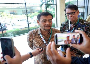 Gubernur Jateng Ahmad Luthfi memberikan keterangan pers usai menghadiri Konferensi Nasional Kusta 2026 di Jakarta, Jumat (10/7/2026). Foto: Ist.