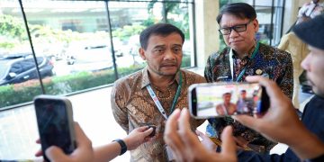 Gubernur Jateng Ahmad Luthfi memberikan keterangan pers usai menghadiri Konferensi Nasional Kusta 2026 di Jakarta, Jumat (10/7/2026). Foto: Ist.