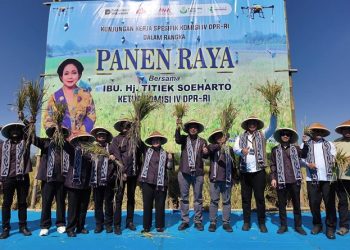 Perum BULOG turut mendukung Kunjungan Kerja Spesifik Komisi IV DPR RI di Desa Wonosari, Kecamatan Trucuk, Kabupaten Klaten. Foto: Ist.