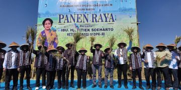 Perum BULOG turut mendukung Kunjungan Kerja Spesifik Komisi IV DPR RI di Desa Wonosari, Kecamatan Trucuk, Kabupaten Klaten. Foto: Ist.