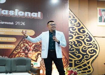 Pemaparan materi dari dokter sekaligus influencer kesehatan, dr. Gia Pratama Putra. Foto: Ist.