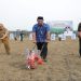Wakil Gubernur Jawa Tengah, Taj Yasin Maimoen melakukan penanaman jagung bersama di lahan tidur 57 hektare di Desa Bandingan, Kecamatan Bawang, Kabupaten Banjarnegara Selasa, 14 Juli 2026. Foto: Ist.