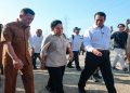 Menteri Pertanian, Andi Amran Sulaiman bersama Gubernur Ahmad Luthfi saat menghadiri groundbreaking Peternakan Sapi Perah Terpadu di Desa Karangbale, Kecamatan Larangan, Kabupaten Brebes, Senin, 20 Juli 2026. Foto: Ist.
