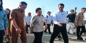 Menteri Pertanian, Andi Amran Sulaiman bersama Gubernur Ahmad Luthfi saat menghadiri groundbreaking Peternakan Sapi Perah Terpadu di Desa Karangbale, Kecamatan Larangan, Kabupaten Brebes, Senin, 20 Juli 2026. Foto: Ist.
