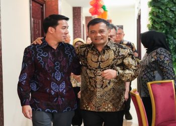 Gubernur Jawa Tengah Ahmad Luthfi bertemu COO Sembcorp Industries, Gareth Wong di Kota Semarang, Selasa 21 Juli 2026. Foto: Ist.