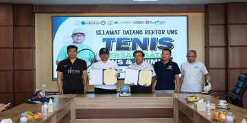 UNS Solo dan Unimus melakukan MoU. Foto: Ist.