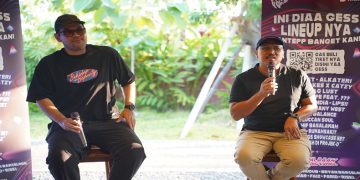 Project Director PROJEK-D VOL.5, Rumpoko Hadi bersama Project Manager PROJEK-D VOL.5, Data Pratama saat memberikan keterangan pers, Senin (24/8/2026). Foto: Ist.