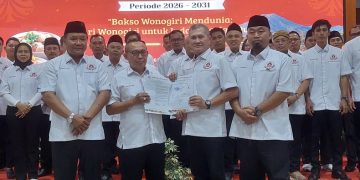 Perkumpulan Pengusaha Bakso Wonogiri Mendunia resmi mengukuhkan  kepengurusan di Pendopo Rumah Dinas Bupati Wonogiri, Jumat malam (31/7/2026). Foto: Ist.