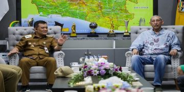 Gubernur Ahmad Luthfi menerima kunjungan dari perwakilan E3i, Medhat Omran, di kantornya, Senin, 3 Agustus 2026. Foto: Ist.