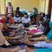 Mahasiswa Profesi Fisioterapi UMS memberikan edukasi kepada para lansia di Desa Tegalsari tentang osteoarthritis lutut. Foto: Ist.