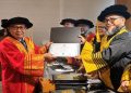 Ketua Umum Senkom Mitra Polri, Dr. K.P. H. Katno Hadi, S.E., M.M., M.H., dikukuhkan sebagai Guru Besar oleh ASEAN University International, Malaysia. Foto: Ist.