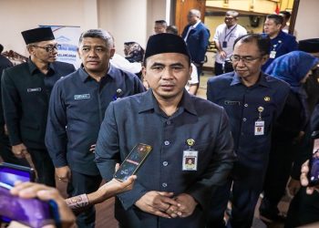 Wakil Gubernur Taj Yasin Maimoen memberikan keterangan pers usai Rapat Paripurna DPRD Jawa Tengah di Gedung Berlian, Semarang, Rabu, 5 Agustus 2026. Foto: Ist.