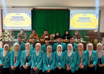 Sebanyak 17 mahasiswa UMS  menyelesaikan kegiatan PLP 2 di SMA Batik 1 Surakarta, Kamis (6/8/2026). Foto: Ist.