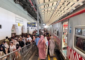 Ilustrasi - KAI Group menghadirkan Promo Spesial dalam rangka menyemarakkan HUT ke-81 RI bagi pengguna Commuter Line. Foto: Ist.