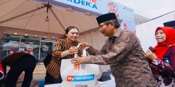 PT Pertamina Patra Niaga Regional Jawa Bagian Tengah menggelar rangkaian aktivasi Kemerdekaan dengan beragam aktivasi menarik melibatkan konsumen di SPBU. Foto: Ist.
