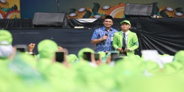 Wakil Gubernur Taj Yasin Maimoen menghadiri kegiatan PBAK UIN Walisongo Semarang, Selasa, 18 Agustus 2026. Foto: Ist.