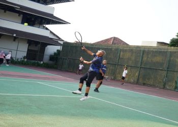 UMS menggelar kompetisi tenis lapangan secara eksklusif dalam rangka menyambut dies natalis ke-68. Foto: Ist.