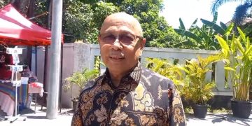 Ketum ReJO HM Darmizal memberikan keterangan pers usai bertemu dengan mantan Presiden Jokowi di Solo, Rabu (23/9/2026). Foto: Indospektrum.com