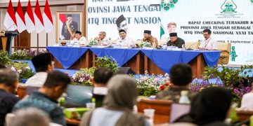 Wakil Gubernur Jawa Tengah, Taj Yasin Maimoen saat rapat checking terakhir kesiapan sebagai tuan rumah MTQ Nasional XXXI Tahun 2026 di Gedung Gradhika Bhakti Praja, Semarang, Rabu, 9 September 2026. Foto: Ist.