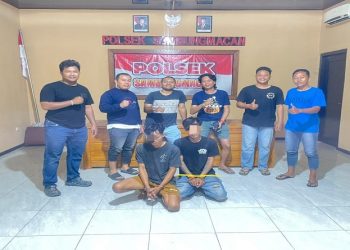 Polisi menangkap dua orang yang diduga terlibat dalam kasus kekerasan terhadap seorang warga di Sambungmacan, Kabupaten Sragen. Foto: Ist.