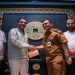 Gubernur Jawa Tengah Ahmad Luthfi bertemu dengan calon investor dari Dubai di sela kegiatan di Jakarta, Selasa, 15 September 2026. Foto: Ist.