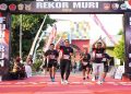 Sebanyak 2.000 pelari meriahkan Fun Run yang digelar di Kota Surakarta, Minggu (20/09/2026) dalam rangka HUT ke-81 TNI. Foto: Ist.