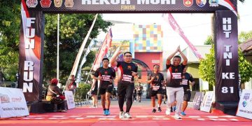 Sebanyak 2.000 pelari meriahkan Fun Run yang digelar di Kota Surakarta, Minggu (20/09/2026) dalam rangka HUT ke-81 TNI. Foto: Ist.