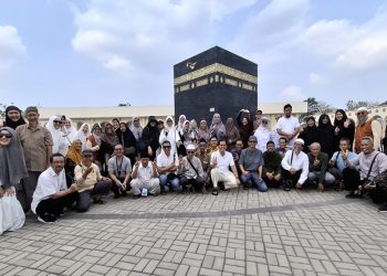 KBIHU ARMINA bersama LPPIK UMS menyelenggarakan praktik ibadah haji di kawasan Wisata Edukasi Religi Qolbu Boyolali, Sabtu, 19 September 2026. Foto: Ist.