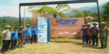Telkom melalui GoZero% menghadirkan inisiatif yang mencakup konservasi lingkungan, pengelolaan sampah, serta pengembangan kawasan GoZero% EcoCamp Klangon di Bukit Klangon, Desa Glagaharjo, Sleman, Jumat (25/9/2026). Foto: Ist.