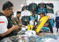 Ketua Lembaga Pengembangan Tilawatil Quran (LPTQ) Jawa Tengah, Taj Yasin Maemoen mengunjungi stand UMKM dalam Rangkaian kegiatan Musabaqah Tilawatil Quran (MTQ) Nasional XXXI Tahun 2026 di Kota Semarang, Jawa Tengah. Foto : Ist.