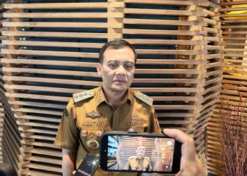 Gubernur Jawa Tengah Ahmad Luthfi menghadiri Rapat Dengar Pendapat (RDP) Komisi II DPR RI dengan gubernur se-Indonesia di Gedung DPR RI, Jakarta, Selasa (15/9/2026). Foto : Ist.