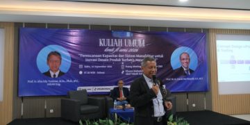 rof Ir Alva Edy Tontowi M.Sc Ph.D IPU Asean.Eng, Guru Besar FT Universitas Gadjah Mada (UGM) Yogyakarta saat memaparkan materi kuliah umum. Foto : Ist.