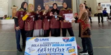 Tim basket putri FKIP Juara 1 kegiatan olahraga dalam rangka Hari Jadi UMS. Foto : Ist.