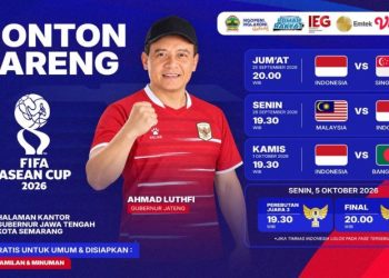 Pemprov Jateng sebarkan flyer undangan nonton bareng FIFA ASEAN Cup 2026 di Halaman Kantor Gubernur untuk warganya. Nobar bola gratis ini difasilitasi pemprov. Foto : Ist.