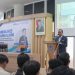 Sambutan Dekan FT UMS, Prof Ir Mochamad Solikin Ph.D dalam pembekalan dan sharing bersama para alumni. Foto : Ist.