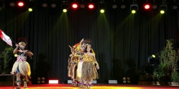 Suasana kemeriahan UNS Cultural Night 2026 di Auditorium G.P.H. Haryo Mataram UNS, Rabu malam (30/9/2026). Foto: Ist.