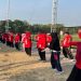 Mahasiswa Program Studi PPG Prajabatan Pendidikan Jasmani UMS melanjutkan rangkaian Proyek Kepemimpinan “Senam Selaras”di Desa Pabelan. Foto: Ist.