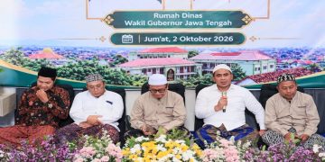 Wakil Gubernur Taj Yasin Maimoen saat acara silaturahmi alumni MGS Sarang, Rembang, Jumat, 2 Oktober 2026. Foto: Ist.