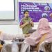 Direktur Pusat Studi Halal UMS, apt. Peni Indrayudha, M.Biotech., Ph.D., saat memberikan pelatihan pendampingan produk halal. Foto: Ist.