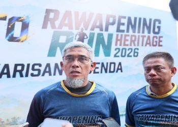 Sekda Provinsi Jawa Tengah, Sumarno memberikan keterangan pers, Sabtu (17/10/2026). Foto: Ist.