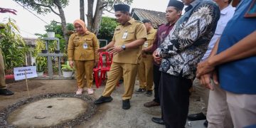 Wakil Gubernur Jawa Tengah Taj Yasin Maimoen meluncurkan Gerakan Sak Omah Sak Sumur Resapan (Sopan) di Dusun Gertas, Desa Brongkol, Kecamatan Jambu, Kabupaten Semarang, Selasa, 27 Oktober 2026. Foto: Ist.