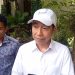 Mantan Presiden Jokowi memberikan keterangan pers di kediamannya, Jalan Kutai Utara Nomor 1, Kelurahan Sumber, Kecamatan Banjarsari, Kota Solo, Kamis (1/10/2026). Foto: Indospektrum.com