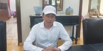 Mantan Presiden Jokowi memberikan keterangan pers di Solo, Jumat (16/10/2026). Foto: Indospektrum.com