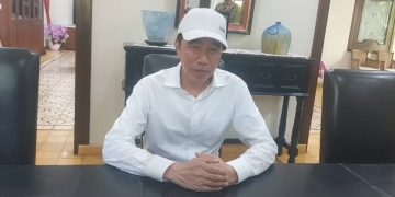 Mantan Presiden Jokowi memberikan keterangan pers di Solo, Jumat (16/10/2026). Foto: Indospektrum.com