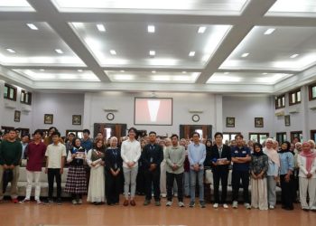 SEMARADIK 2026 UMS bertema “The Media, Digital Branding and Creative Industry”, kegiatan ini membahas perkembangan media, digital branding, serta industri kreatif di tengah perkembangan era digital. Foto : Ist.