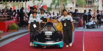 Bengawan Team UNS berhasil meraih Juara I pada kelas Urban MPD Diesel sekaligus posisi kedua nasional pada kelas Prototype MPD Bensin ajang Kontes Mobil Hemat Energi (KMHE) 2026 yang diselenggarakan di Universitas Jember. Foto : Ist.