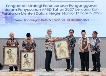 Sekretaris Daerah (Sekda) Provinsi Jawa Tengah Sumarno saat Rapat Koordinasi Forum Sekretaris Daerah Seluruh Indonesia (Forsesdasi) Komisariat Wilayah Jawa Tengah di Wahid Bandungan Hotel dan Resort, Kamis (29/10/2026). Foto : Ist.